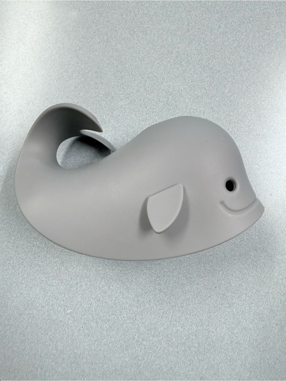 Skip Hop Gray Whale Bath Scoop